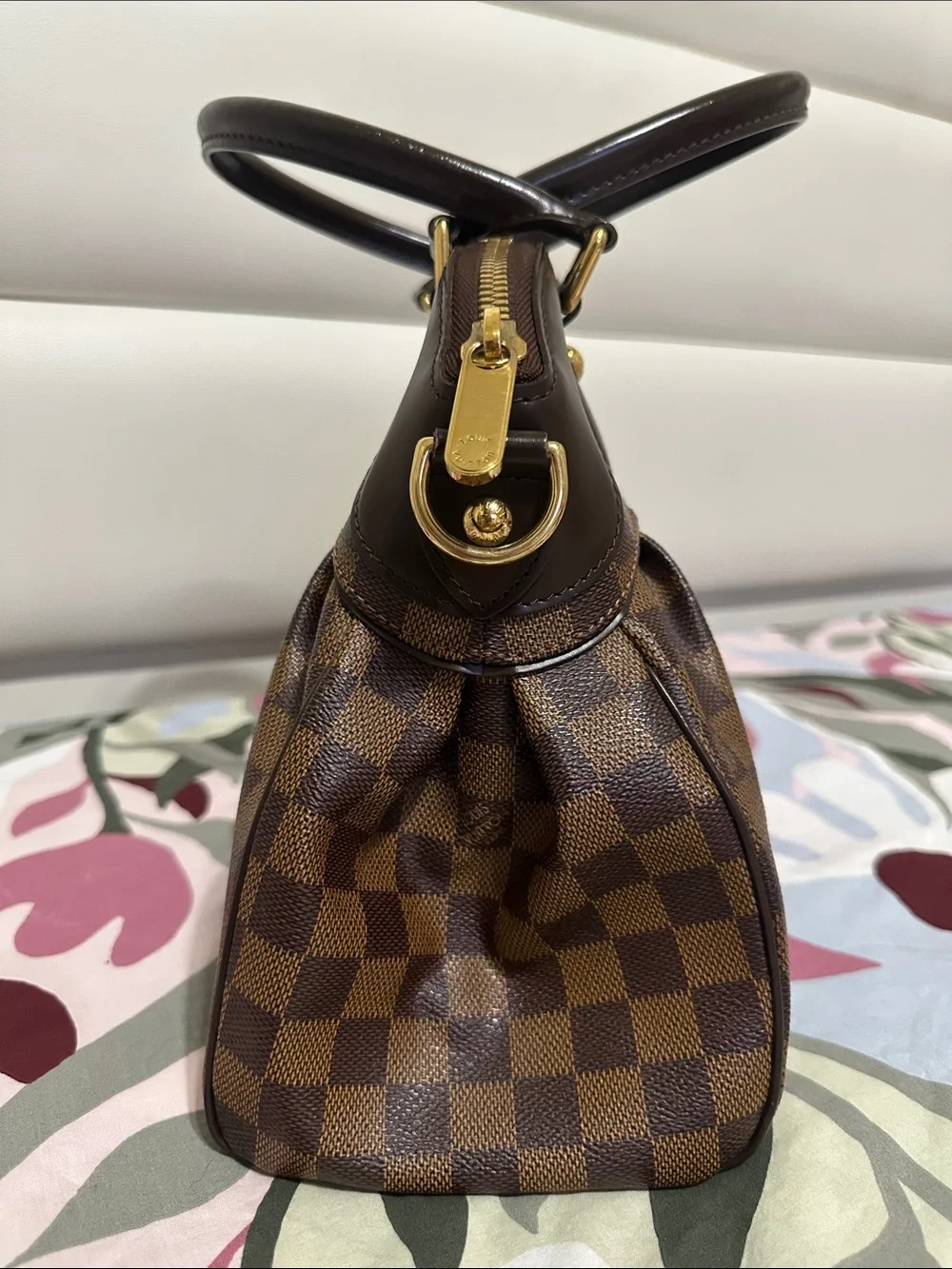 Louis Vuitton Damier Ebene Trevi - Picture 3 of 15